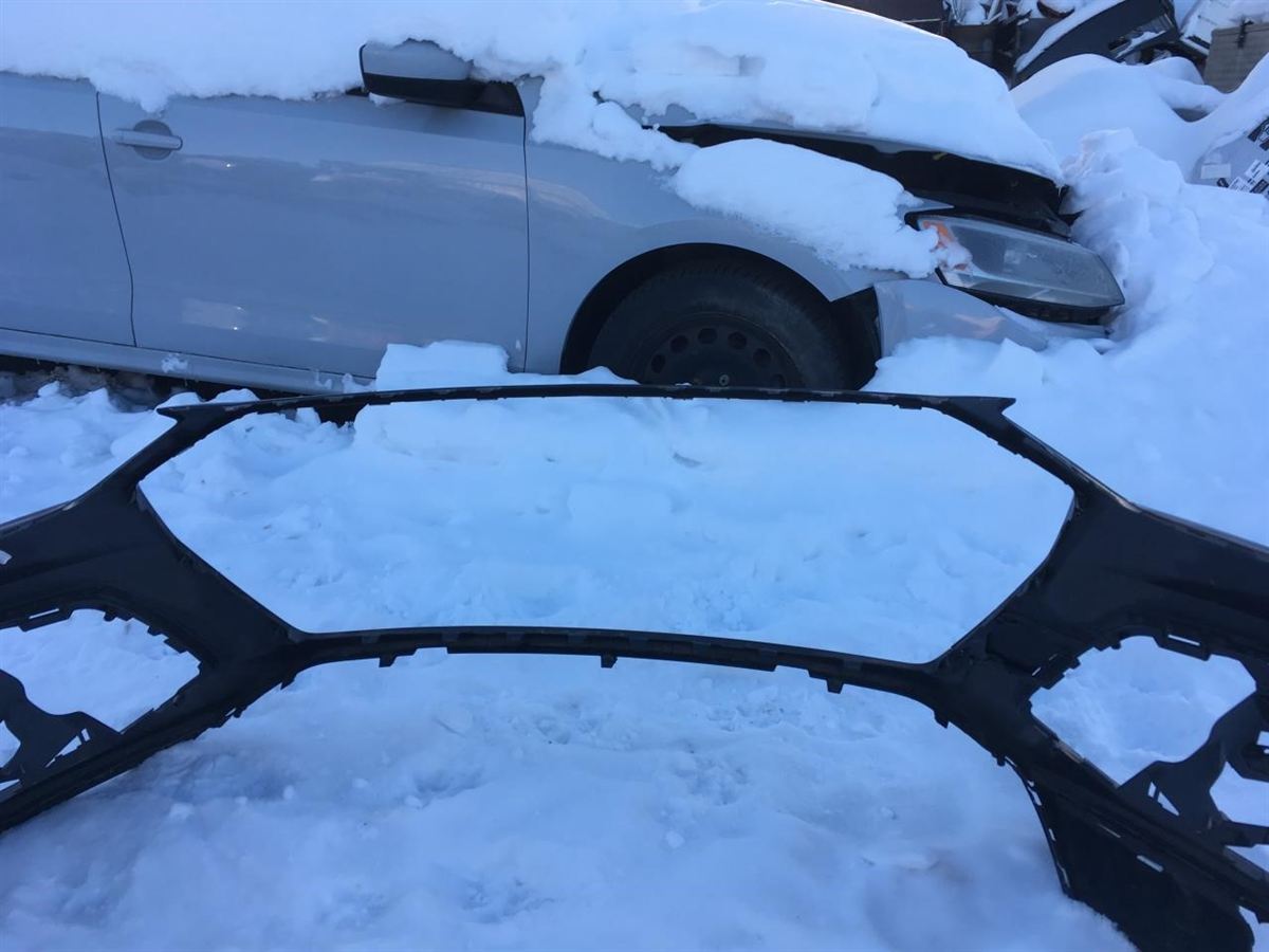 Defensa (parachoques) delantera usada original (OEM) Audi Q5 2021-2025