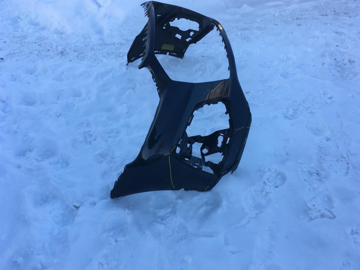 Defensa (parachoques) delantera usada original (OEM) Audi Q5 2021-2025