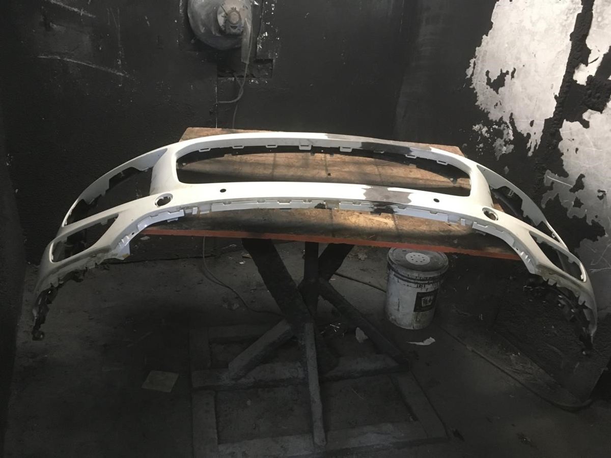 Front Bumper Cover used genuine OEM Porsche Cayenne 2015-2018