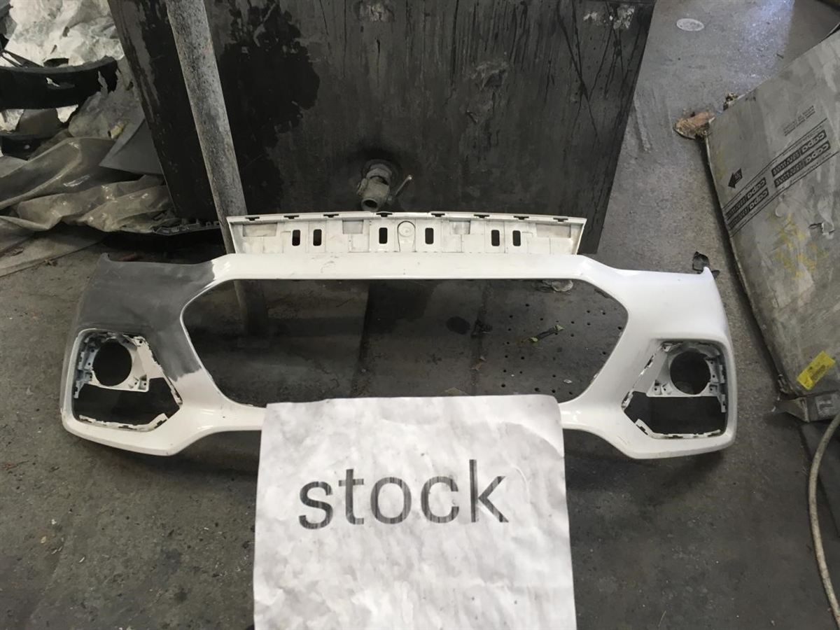 Defensa (parachoques) delantera usada original (OEM) Chevrolet Trax 2018-2022
