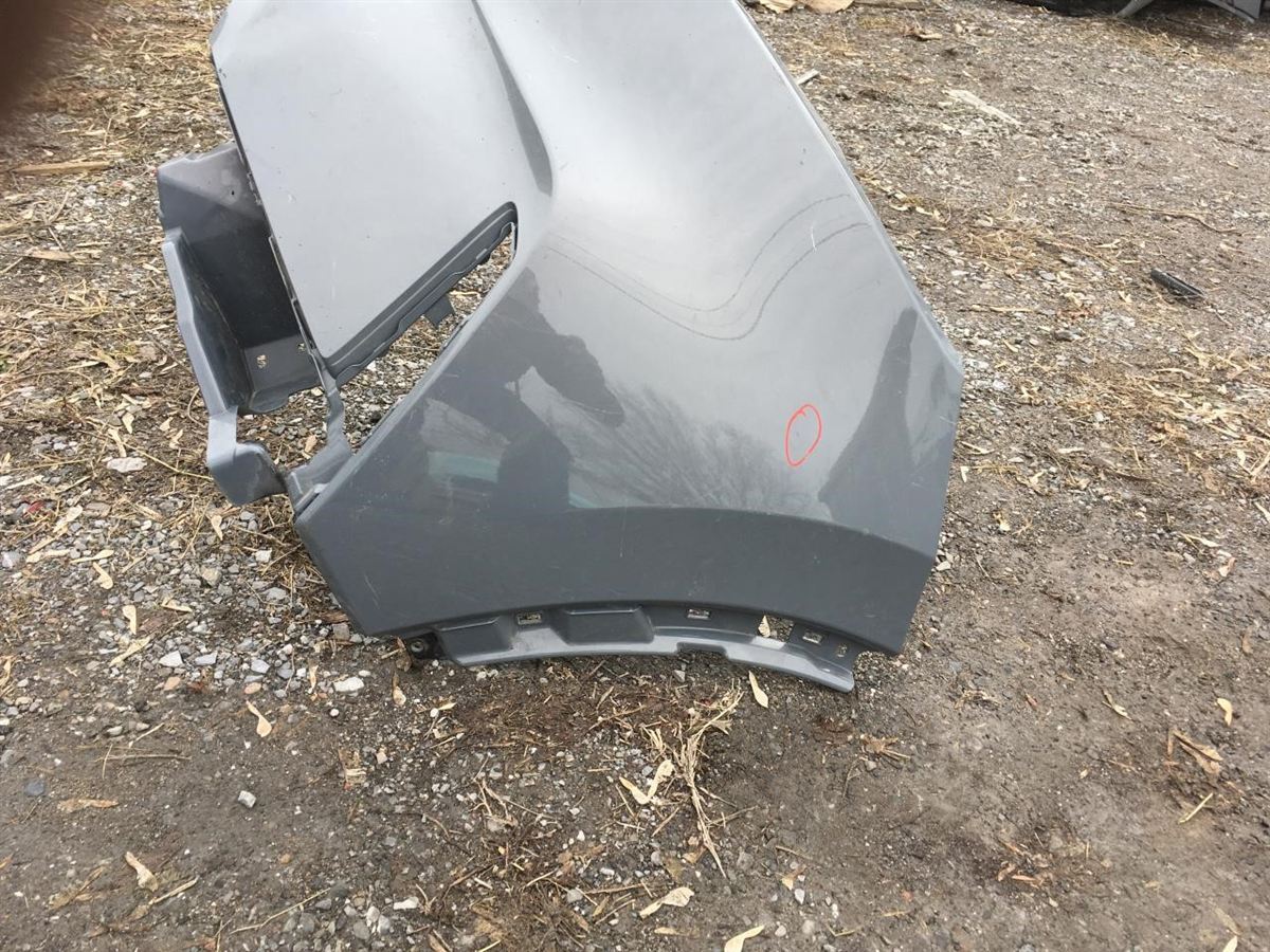 Defensa (parachoques) delantera usada original (OEM) Honda CR-V 2023-2026