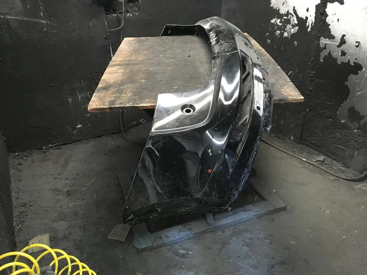 Rear bumper cover used genuine OEM Audi Q5 2018-2020