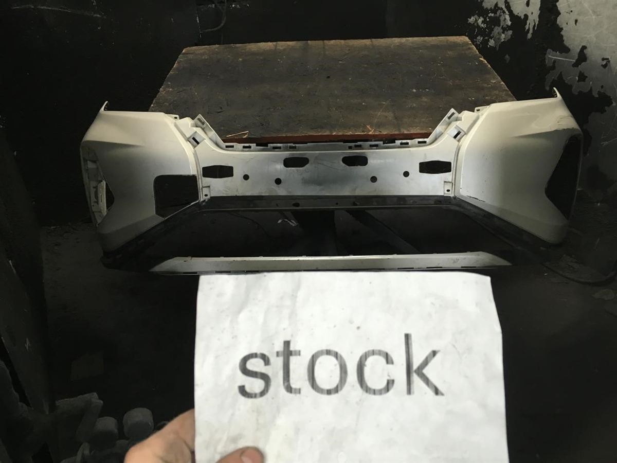 Front bumper cover used genuine OEM Nissan Murano 2019-2024