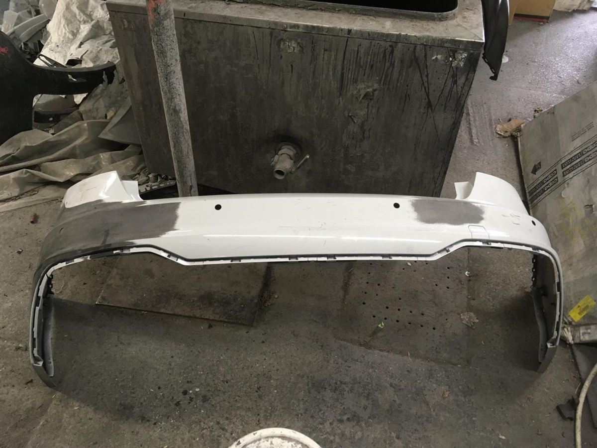 Rear bumper reinforcement used genuine OEM Audi A4 Quattro 2017-2024