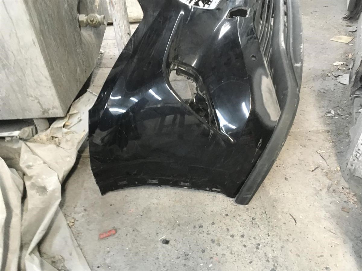 Absorbedor de defensa delantero usado original (OEM) Toyota Highlander 2020-2025