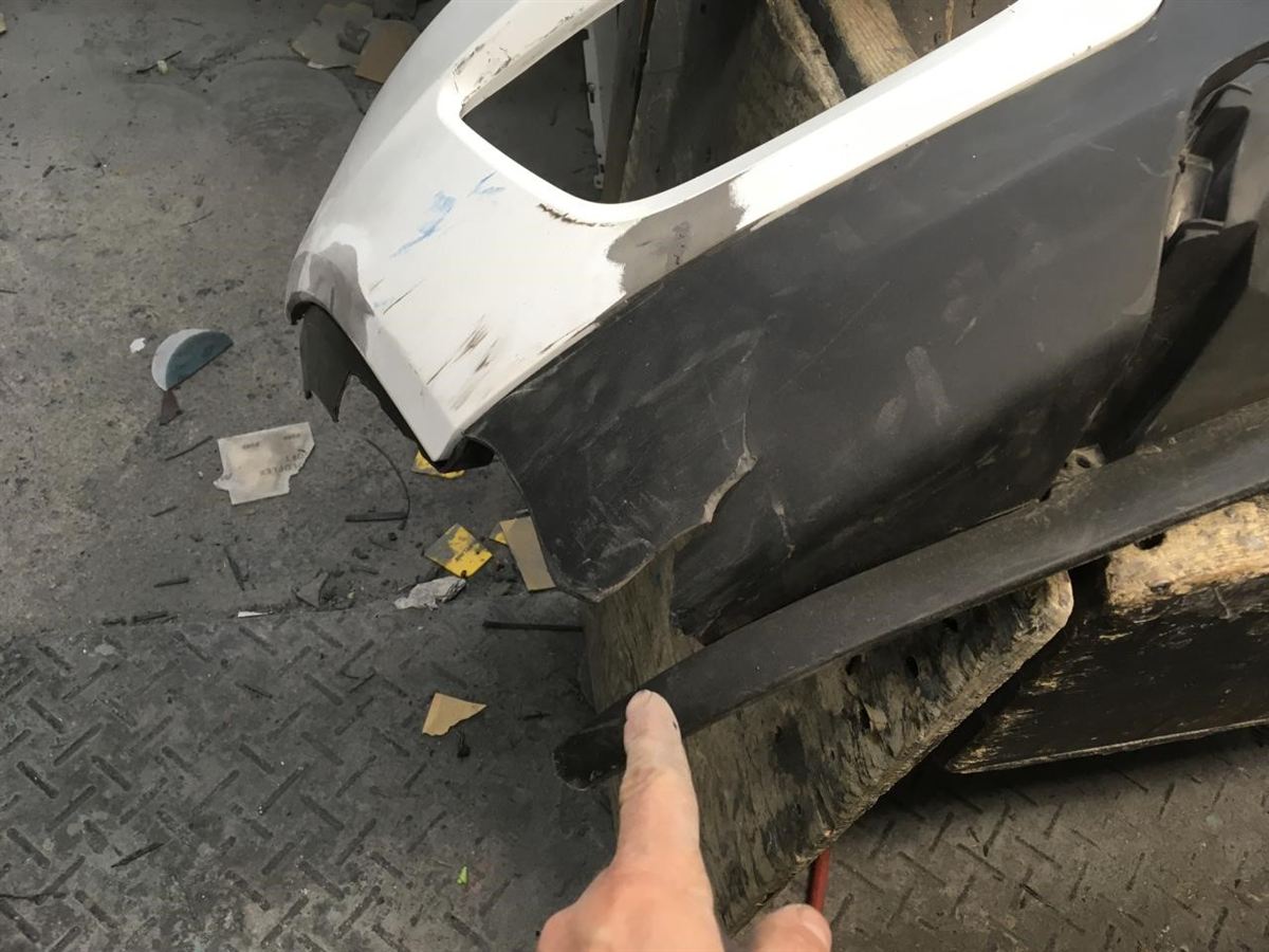 Front bumper energy absorber used genuine OEM KIA Sorento 2016-2018