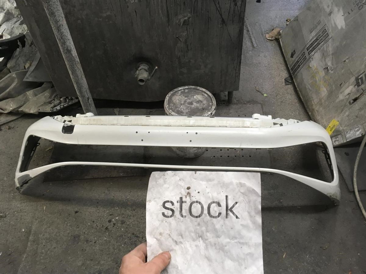 Front bumper cover used genuine OEM Volkswagen Jetta 2019-2021