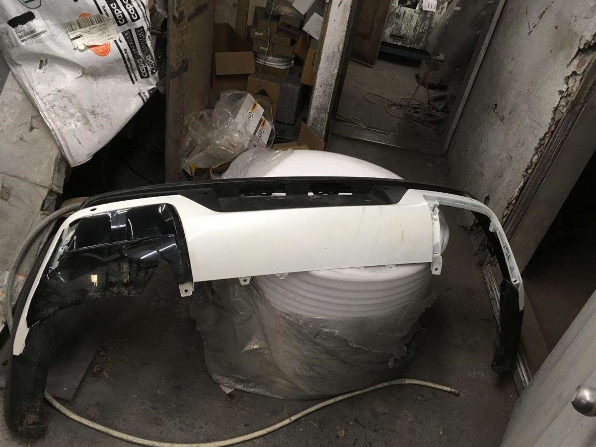 Rear bumper reinforcement used genuine OEM Nissan Pathfinder 2013-2025