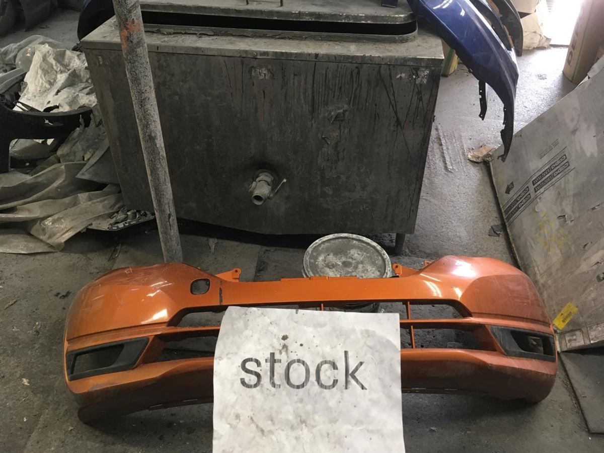 Left front bumper insert used genuine OEM Nissan Versa Note 2017-2019
