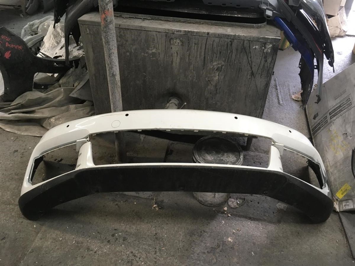 Front Bumper Cover used genuine OEM Porsche Porsche Panamera 2017-2020