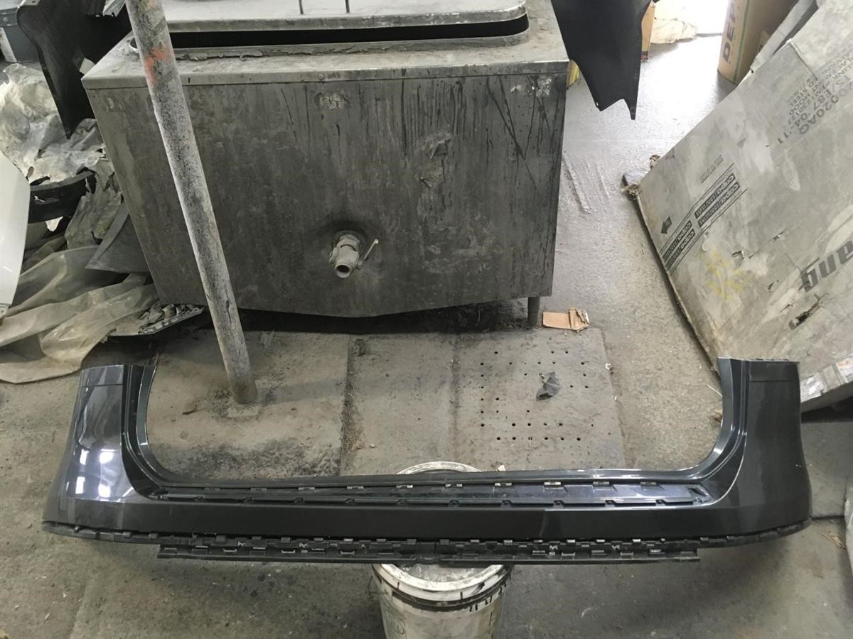 Rear bumper cover upper used genuine OEM Volkswagen Touareg 2015-2017