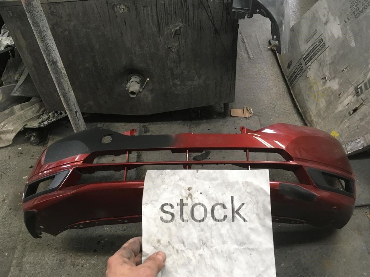 Front bumper cover used genuine OEM Nissan Versa Note 2017-2019