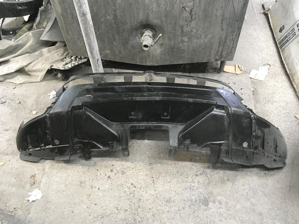 Front bumper cover used genuine OEM Land Rover Range Rover 2013-2015