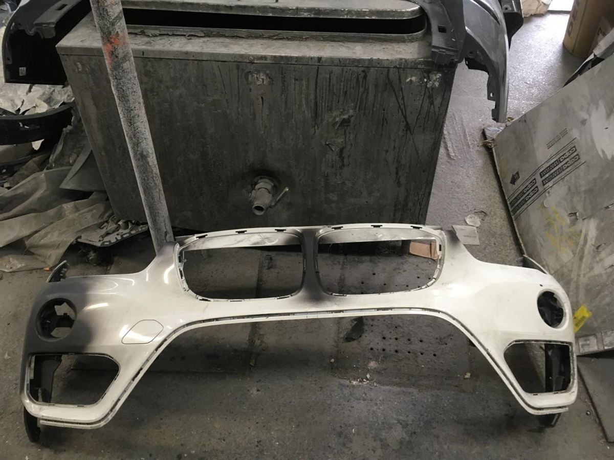 Left front bumper insert used genuine OEM BMW X1 2016-2018