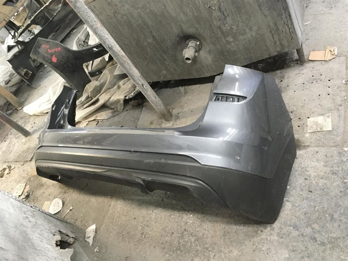 Rear bumper cover used genuine OEM Hyundai Tucson 2019-2021