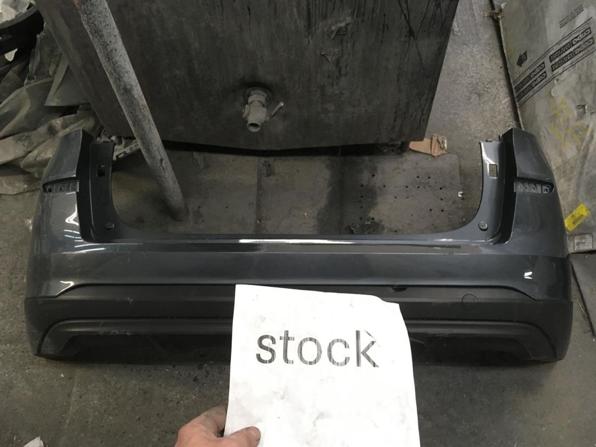 Rear bumper cover used genuine OEM Hyundai Tucson 2019-2021