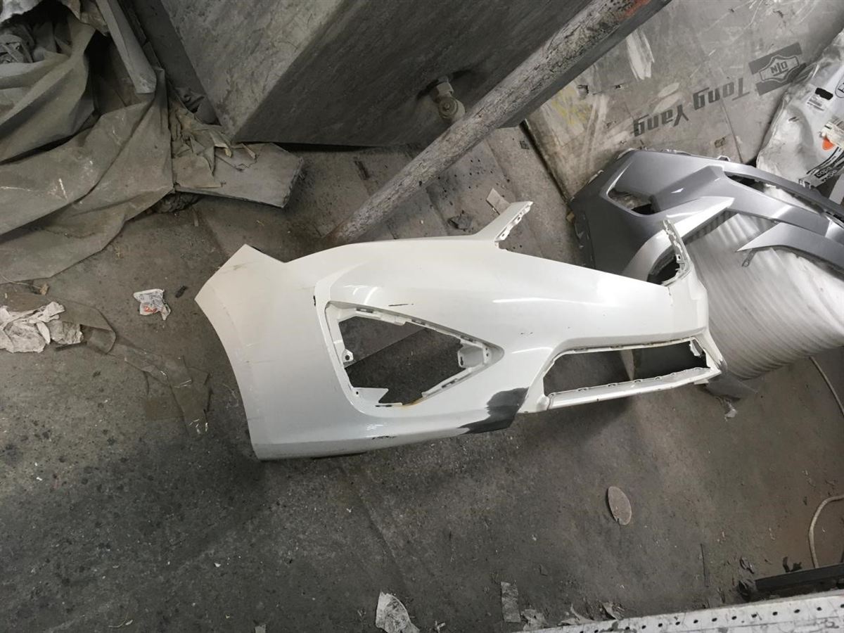 Absorbedor de defensa delantero usado original (OEM) Acura ILX 2016-2022