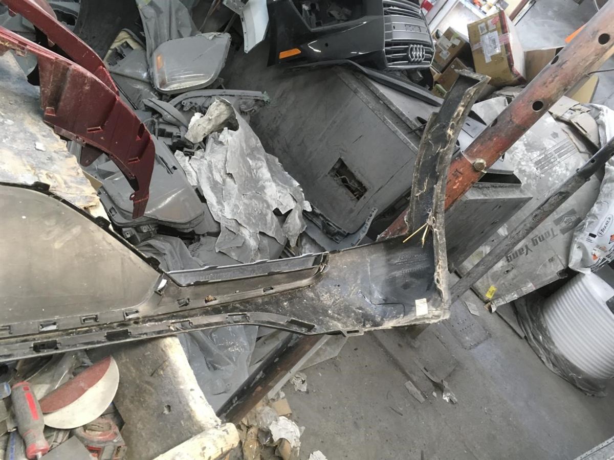 Rear bumper cover lower used genuine OEM Hyundai Venue 2020-2024