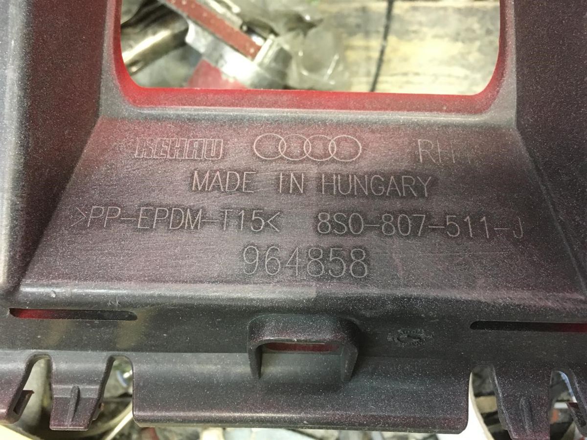 Defensa (parachoques) trasera usada original (OEM) Audi TT Quattro 2008-2015
