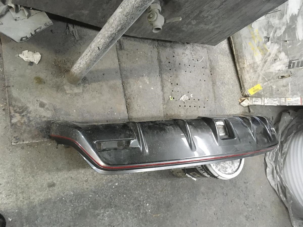 Rear Valance used genuine OEM Nissan Juke 2011-2017