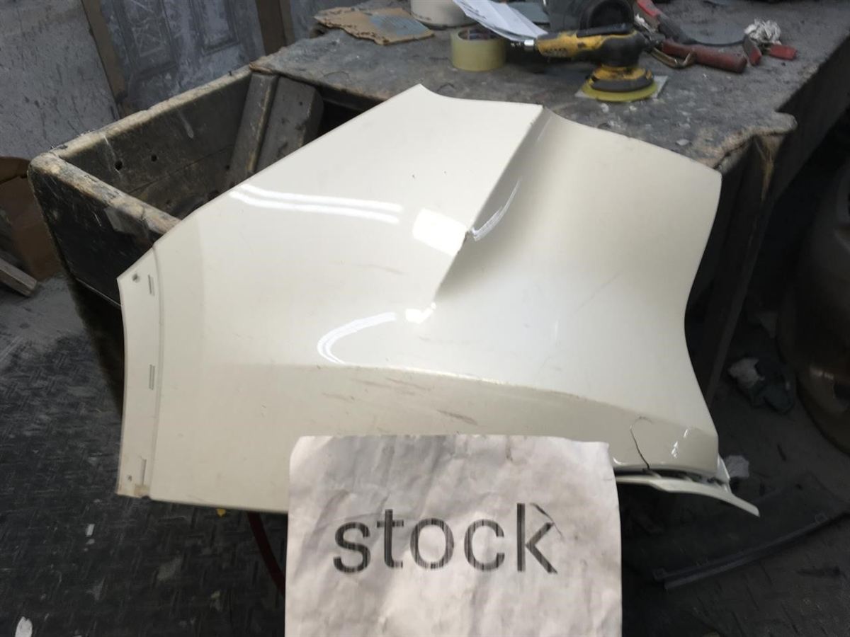 Left rear bumper cover used genuine OEM Infiniti QX60 2022-2025
