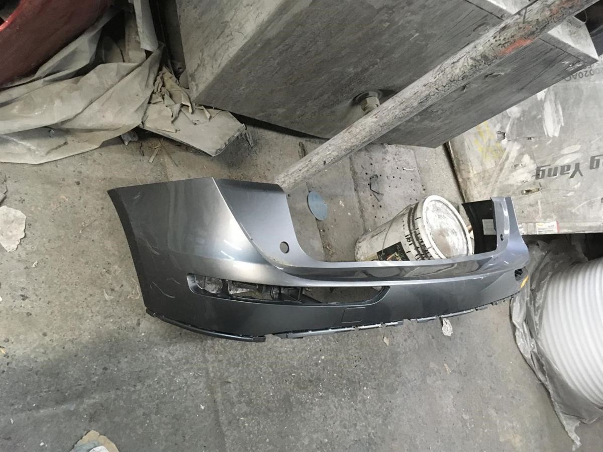 Rear bumper cover used genuine OEM Audi Q5 2009-2017