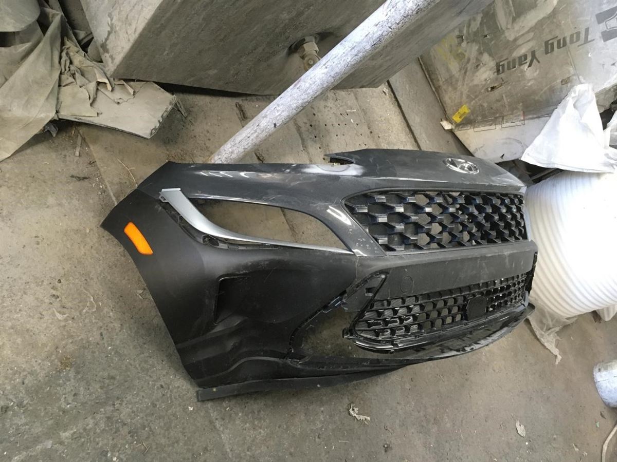 Left front bumper insert used genuine OEM Hyundai Kona 2022-2023