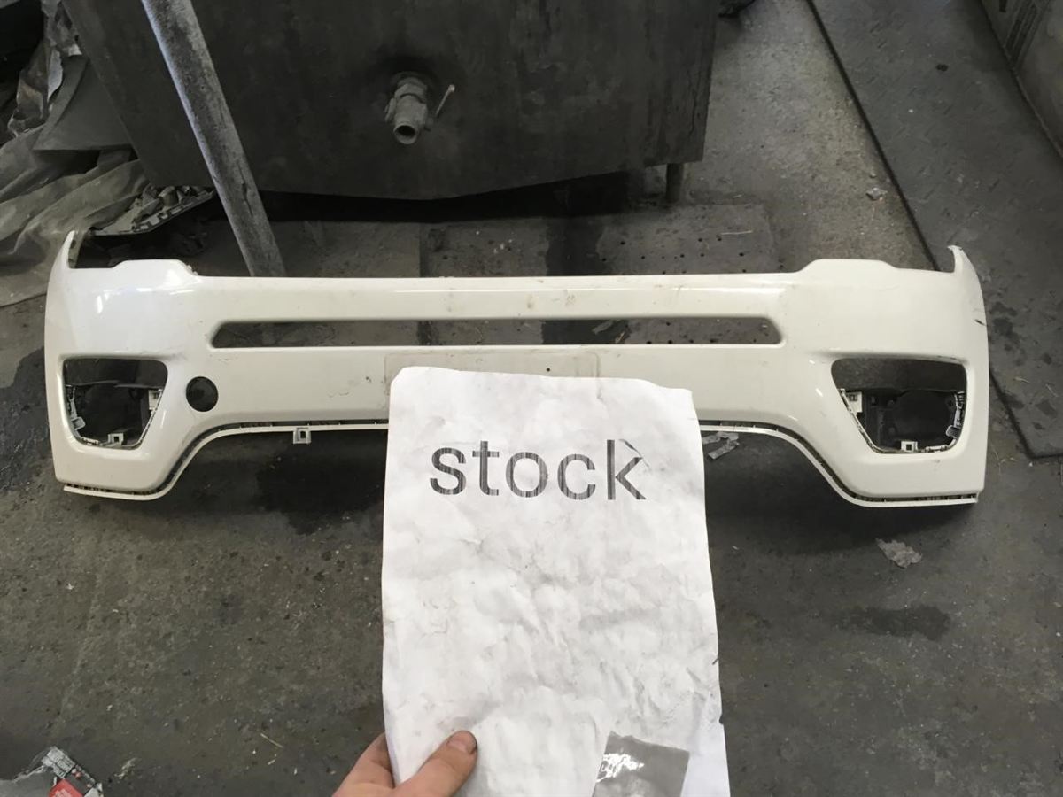Rejilla de defensa delantera usada original (OEM) Jeep Compass 2017-2021