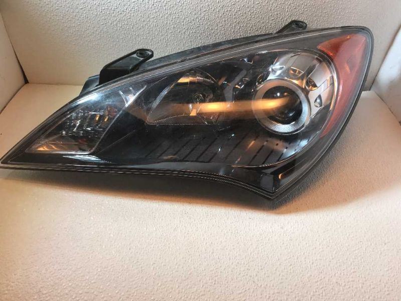 Left headlamp assembly composite used genuine OEM Hyundai Genesis Coupe 2010-2012