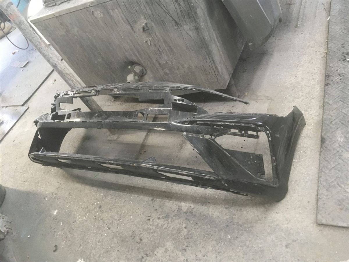 Faro usado original (OEM) Dodge Durango 2016-2020