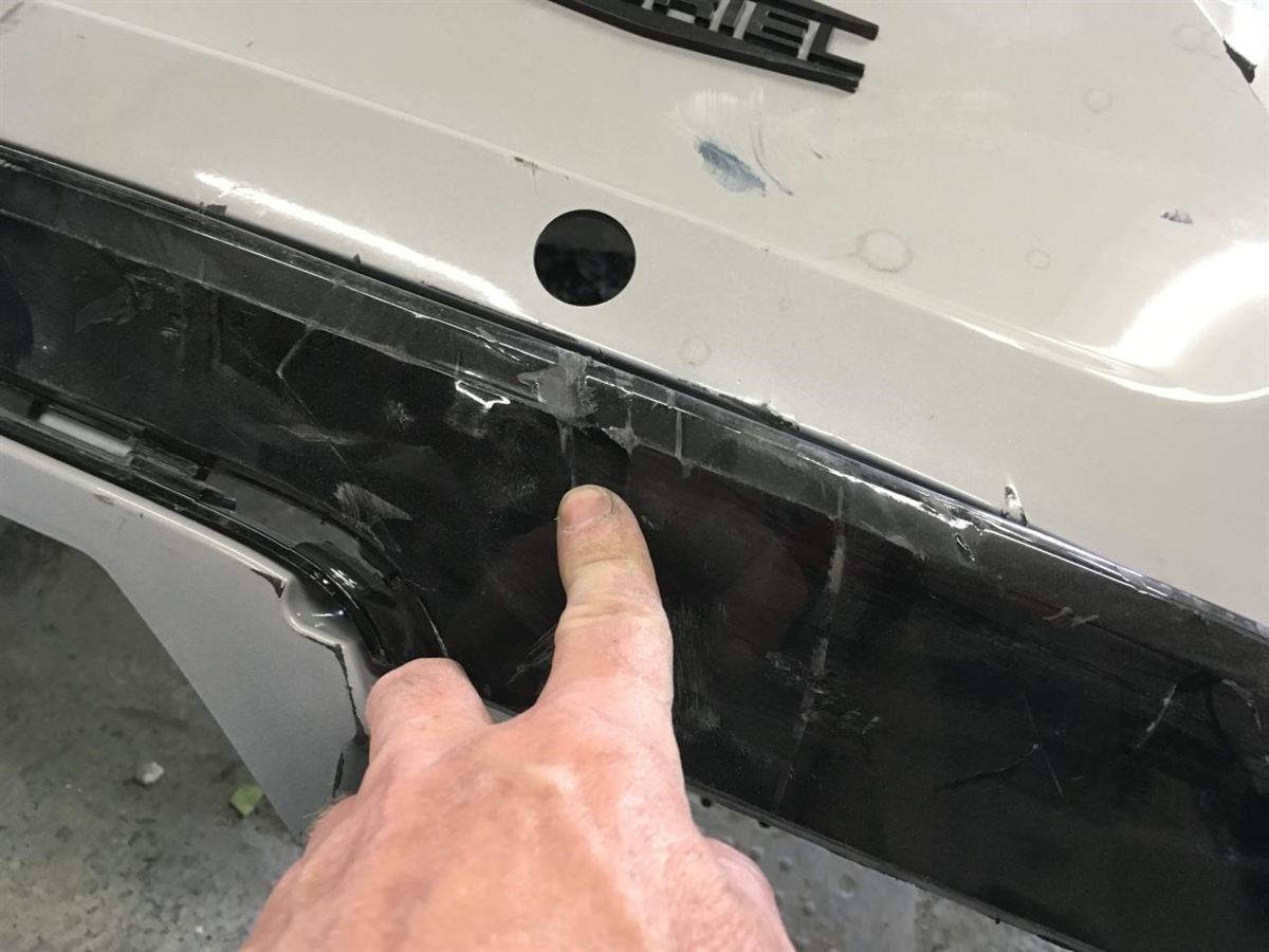 Rear bumper reinforcement used genuine OEM Land Rover Range Rover 2013-2022