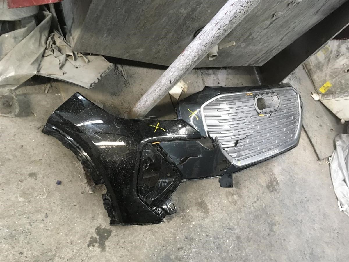 Front Bumper Cover used genuine OEM
