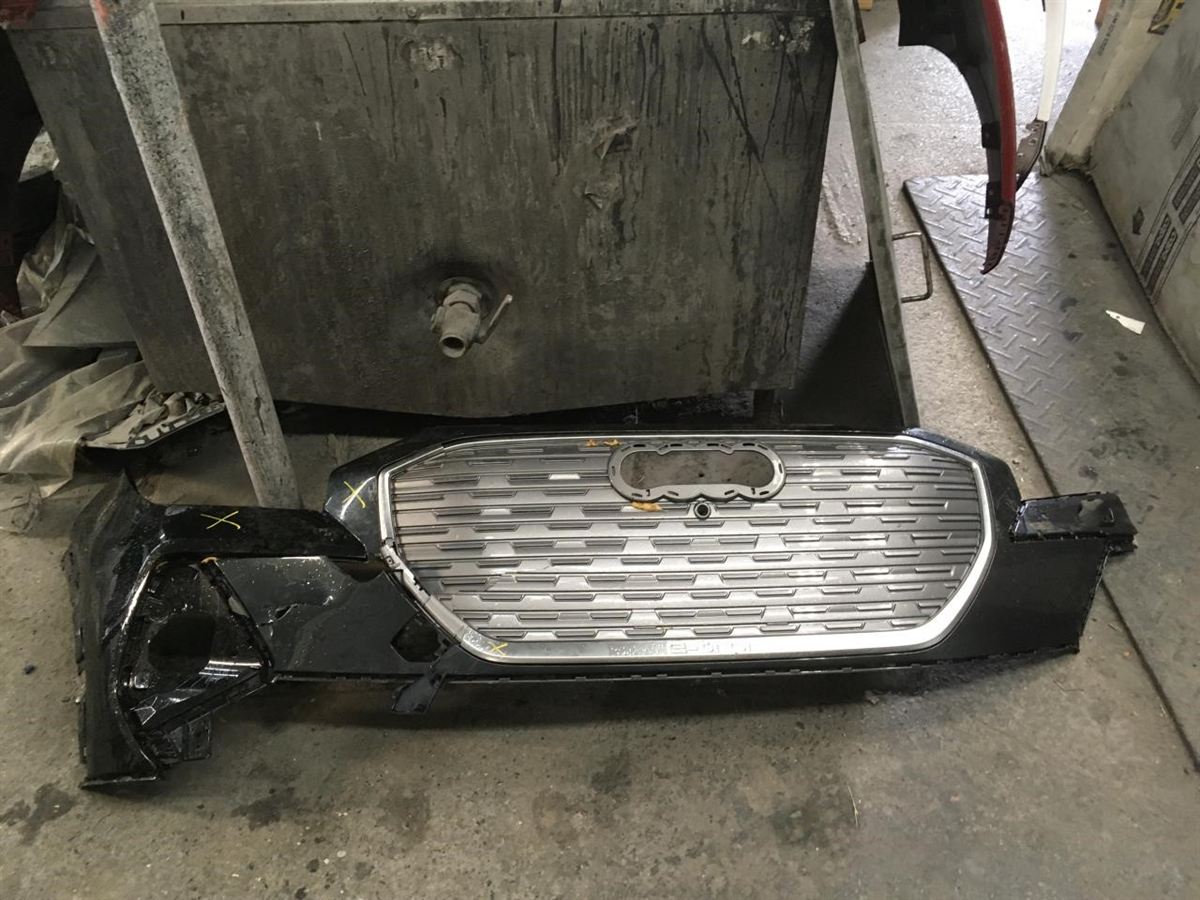 Front Bumper assembly used genuine OEM