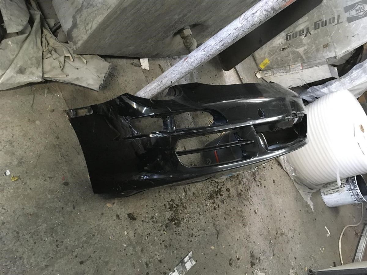 Front bumper cover used genuine OEM Porsche 911 2005-2008