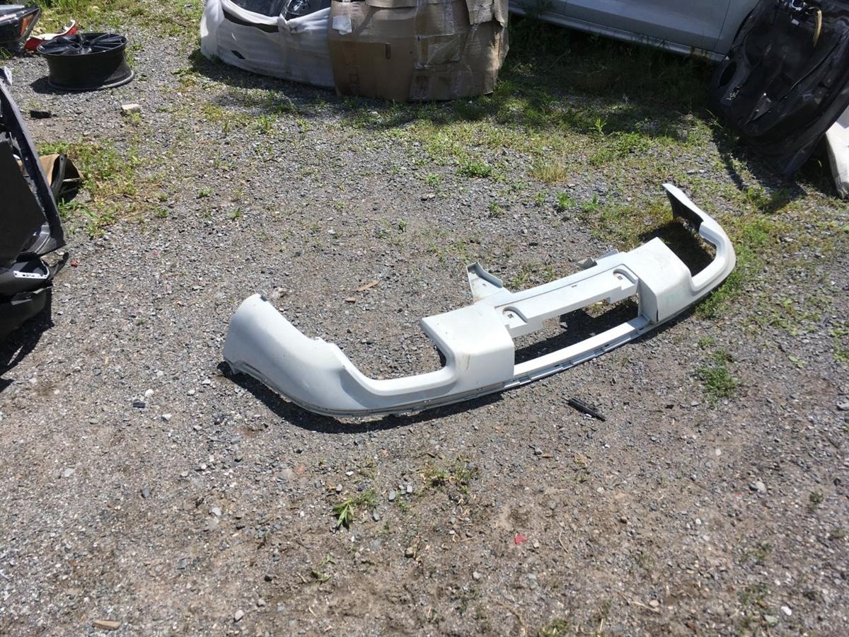 Rear bumper cover lower used genuine OEM Jeep Grand Cherokee 2014-2021