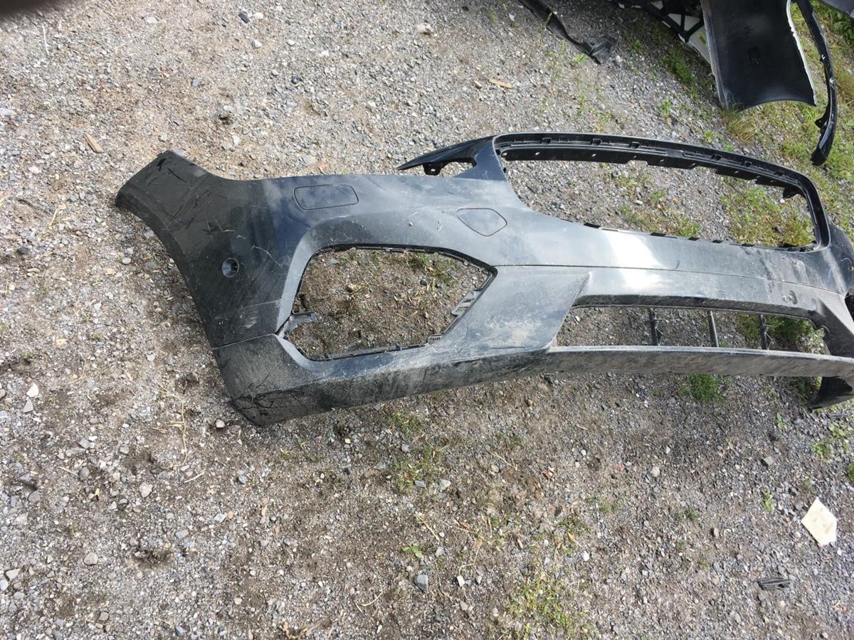 Front Bumper Cover used genuine OEM Volvo V90 2018-2021