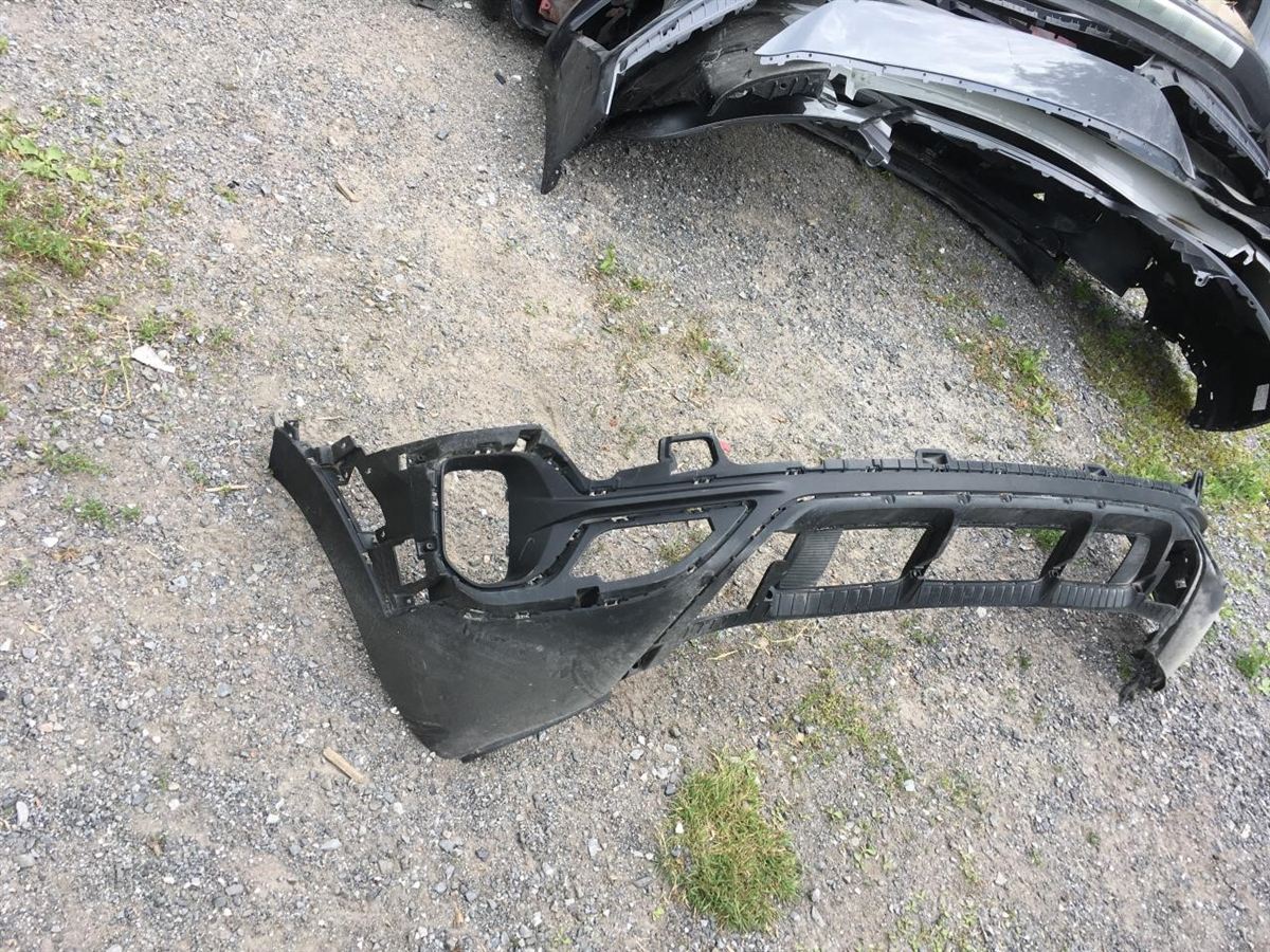 Front bumper cover lower used genuine OEM KIA Seltos 2021-2023
