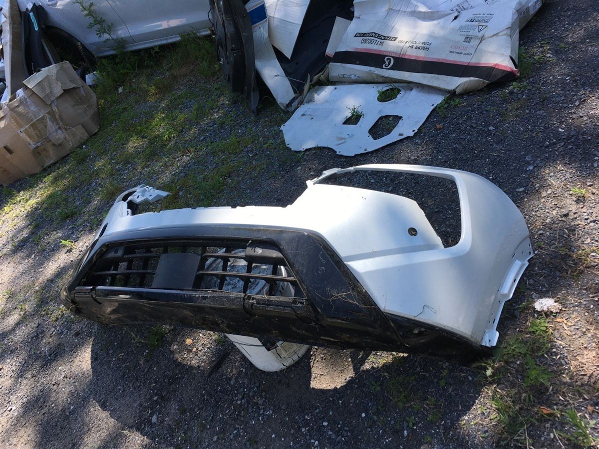 Left front bumper insert used genuine OEM Nissan Rogue 2024-2025