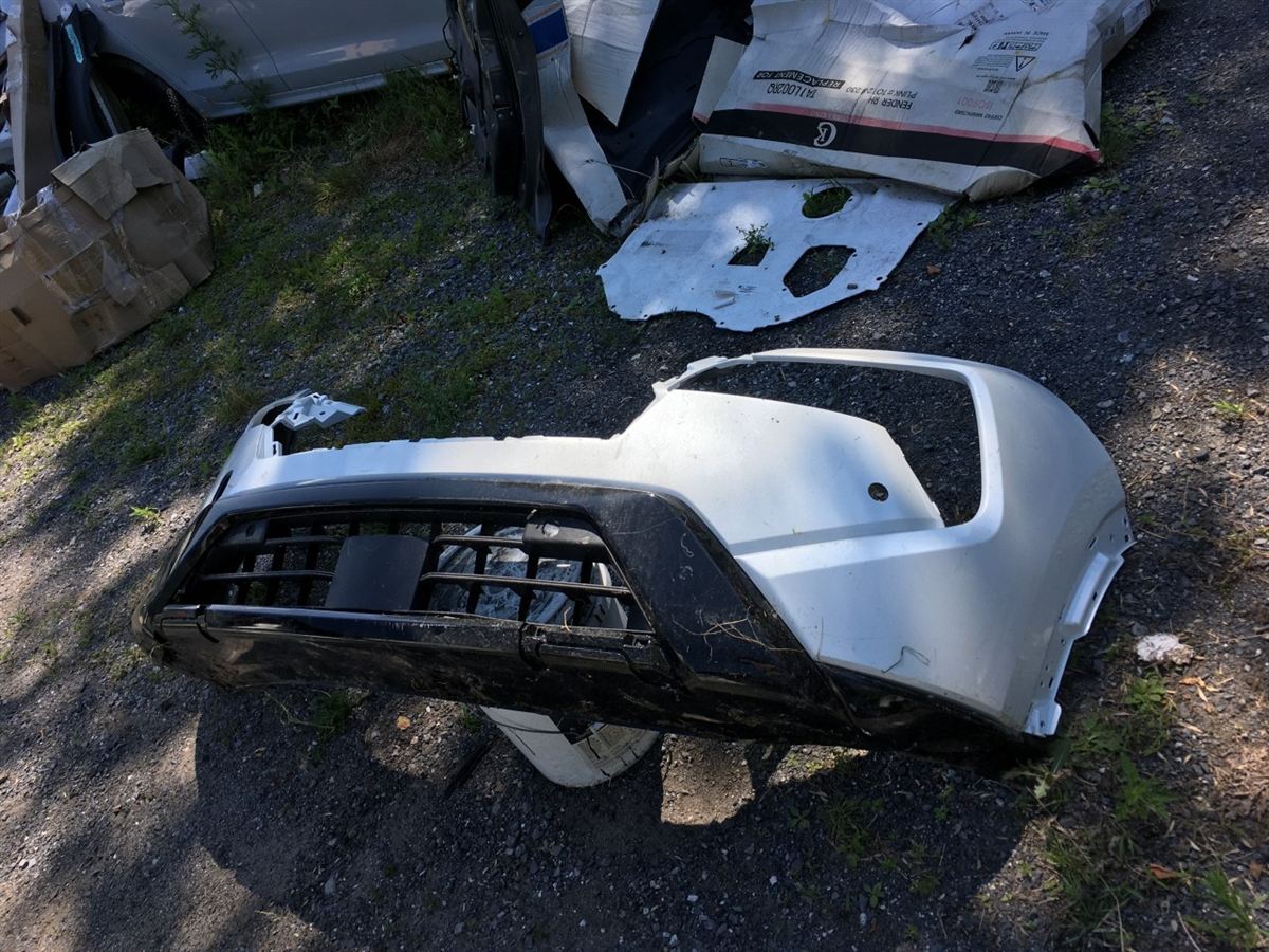 Left front bumper insert used genuine OEM Nissan Rogue 2024-2025