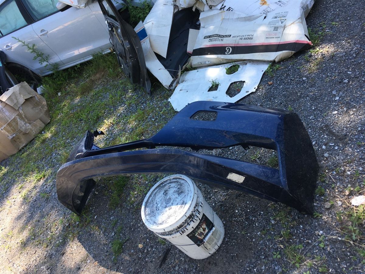 Front Bumper Cover used genuine OEM Nissan Leaf 2018-2025