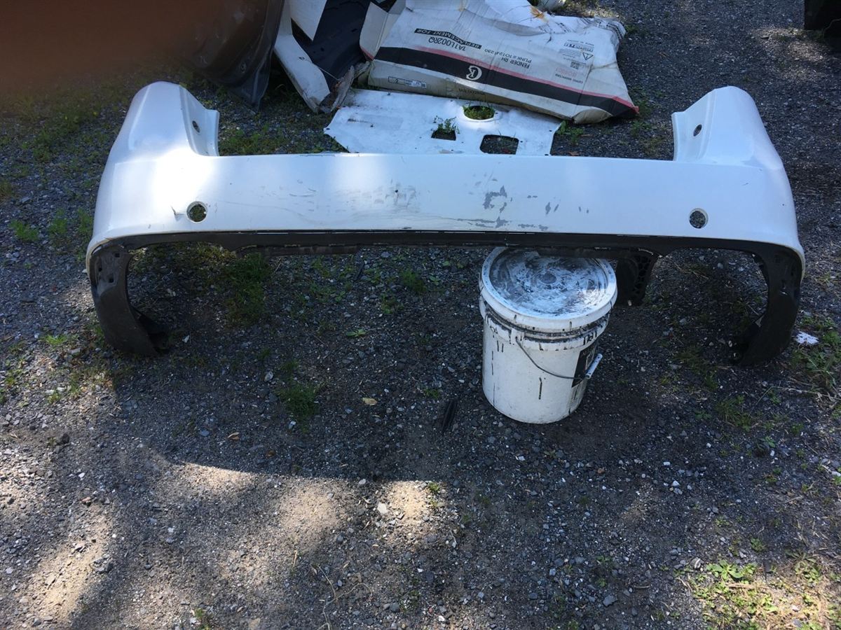 Defensa (parachoques) trasera usada original (OEM) Porsche Cayenne 2011-2014