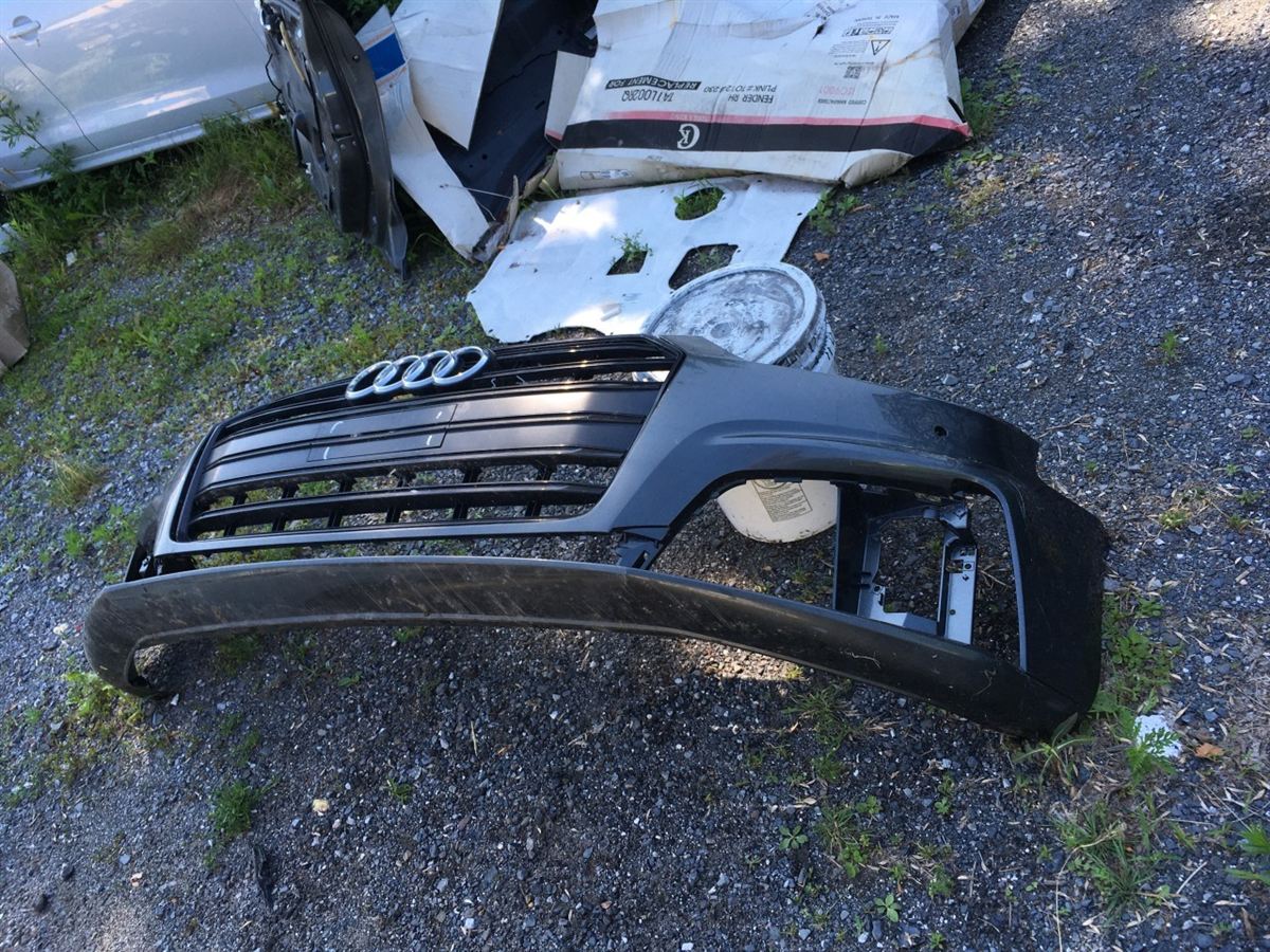 Refuerzo de defensa delantero usado original (OEM) Audi A4 Allroad 2017-2024