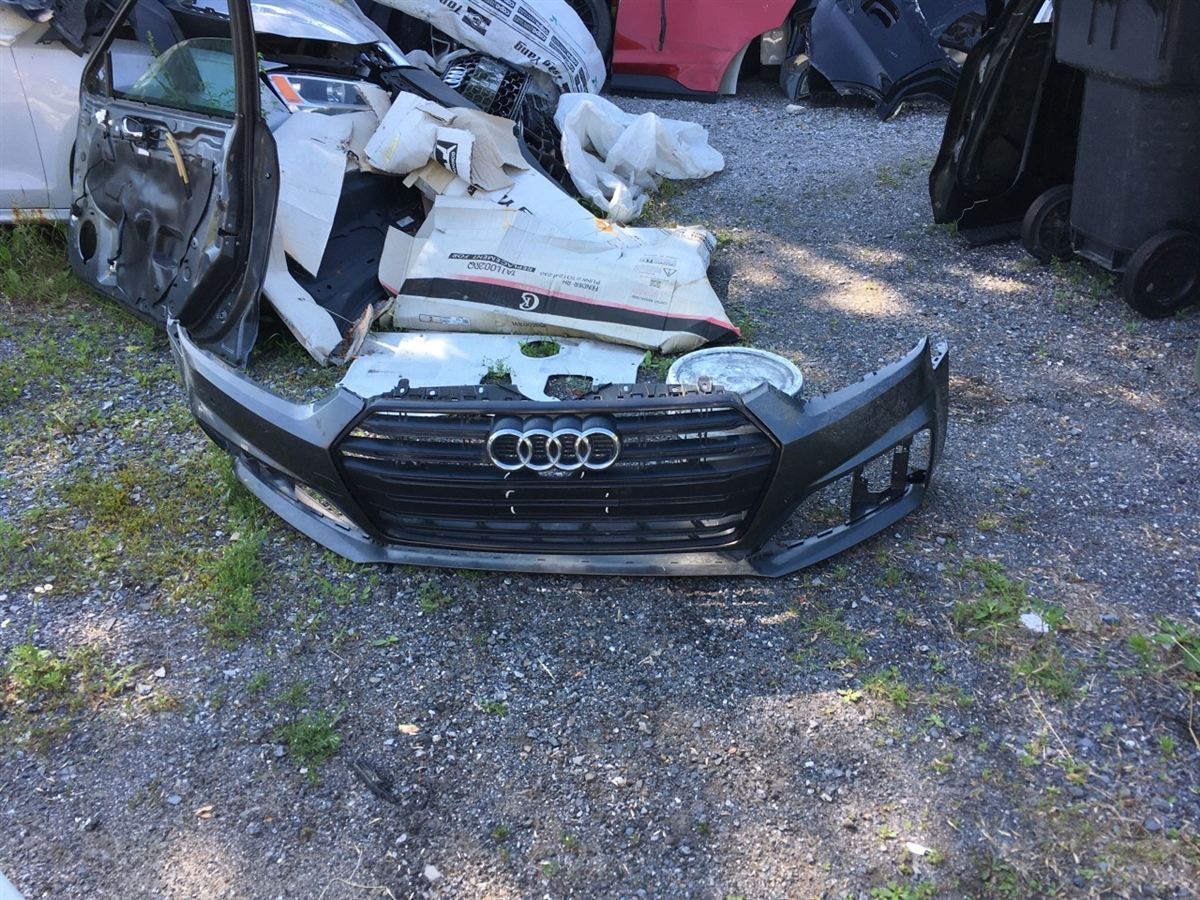 Refuerzo de defensa delantero usado original (OEM) Audi A4 Allroad 2017-2024