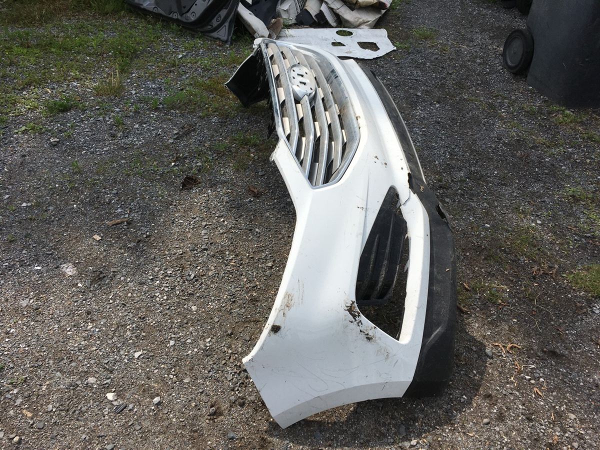 Front bumper cover upper used genuine OEM Ford Edge 2019-2024