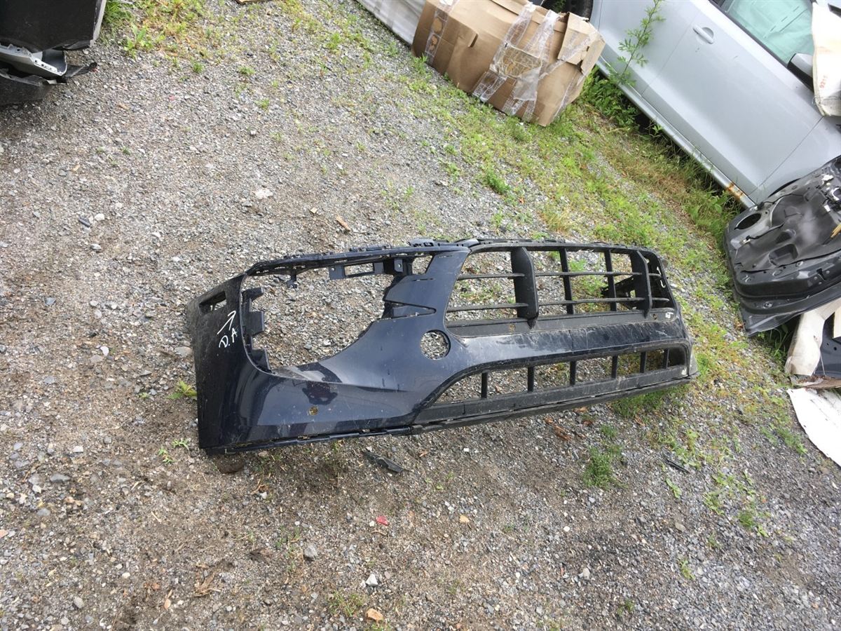 Front bumper cover used genuine OEM Porsche Macan 2019-2021