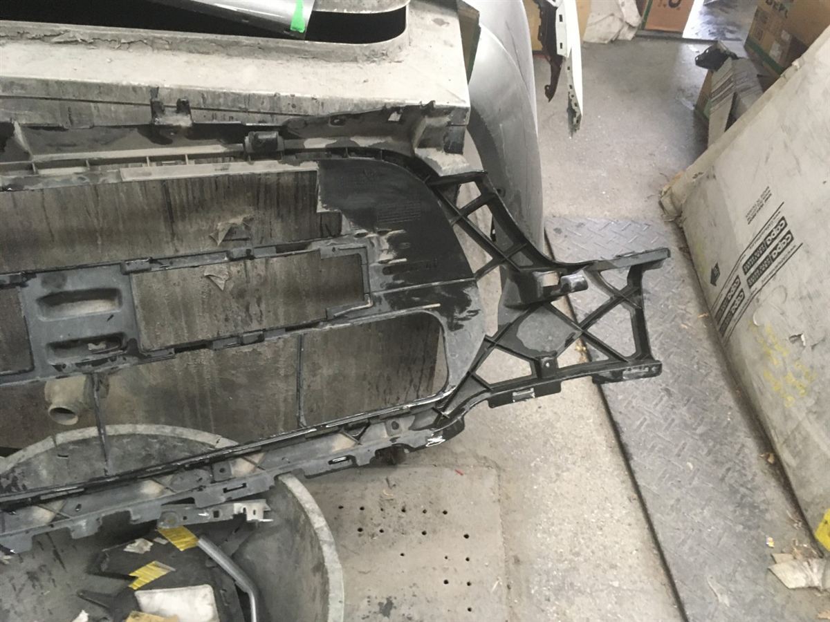 Grille assembly used genuine OEM Ford Transit-150 2015-2019