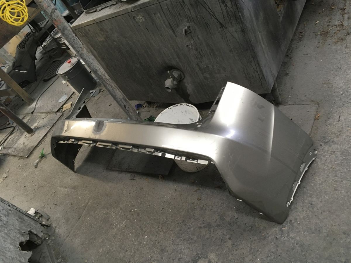 Rear Bumper Cover used genuine OEM Lexus Lexus NX200T 2015-2017