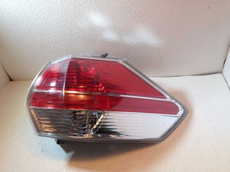 Right taillamp assembly outer used genuine OEM Nissan Rogue 2014-2016