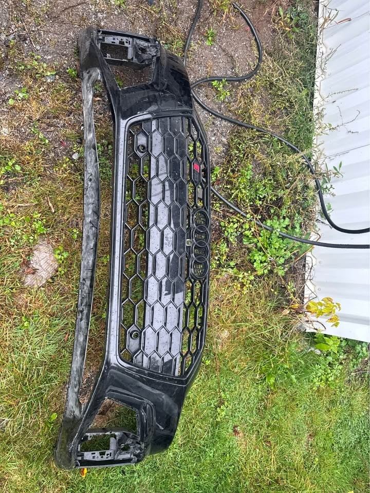 Front bumper energy absorber used genuine OEM Audi A4 Quattro 2020-2024