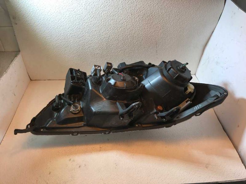 Headlamp Assembly used genuine OEM Mitsubishi RVR 2011-2019